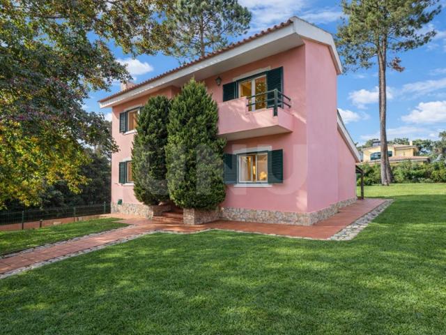 Casa alugar em Herdade da Aroeira, Almada