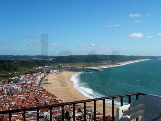 Casa alugar em Pederneira, Leiria