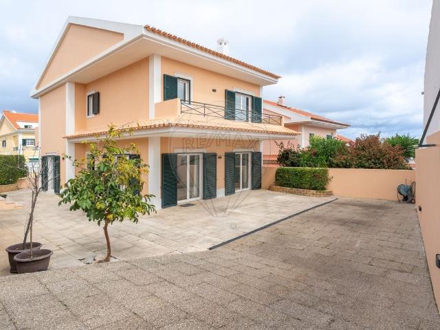 Casa alugar em Madorna, Cascais