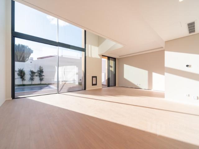 Casa venda em Quinta de São Martinho, Cascais