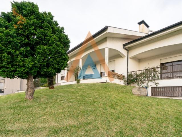Casa venda em Escapães, Santa Maria da Feira