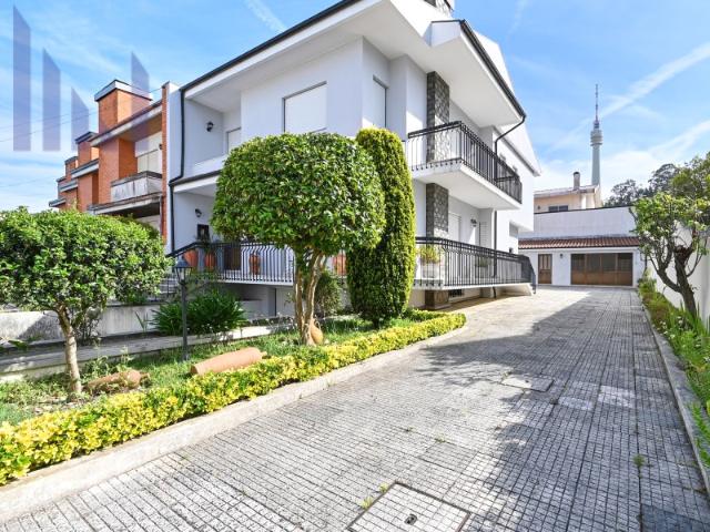 Casa venda em Oliveira do Douro, Vila Nova de Gaia