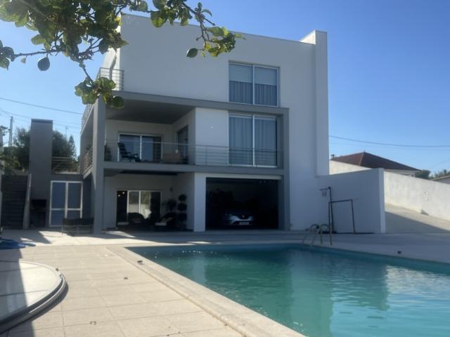 Casa venda em Cartaxo, Santarém