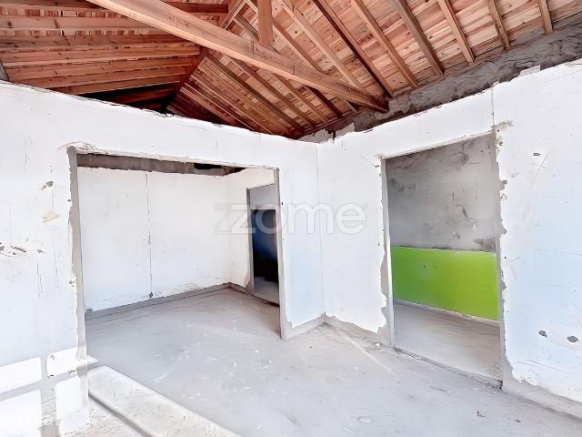 Moradia venda em Ilha De Santa Maria