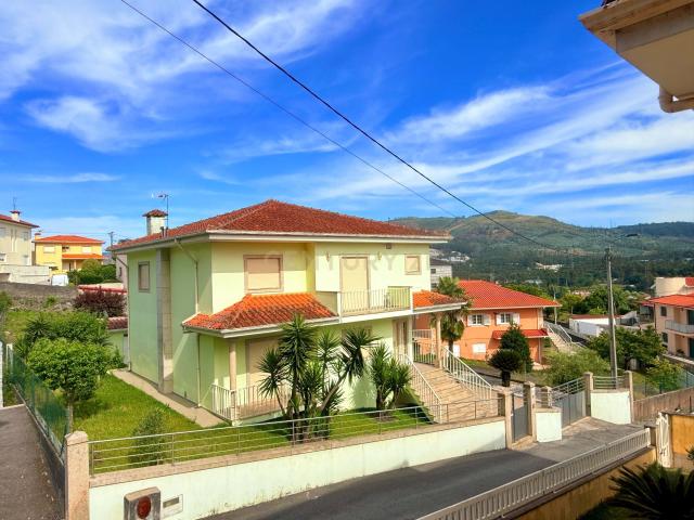 Casa venda em Póvoa De Lanhoso, Braga
