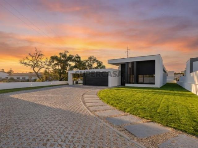 Casa venda em Gâmbia-Pontes-Alto da Guerra, Setúbal