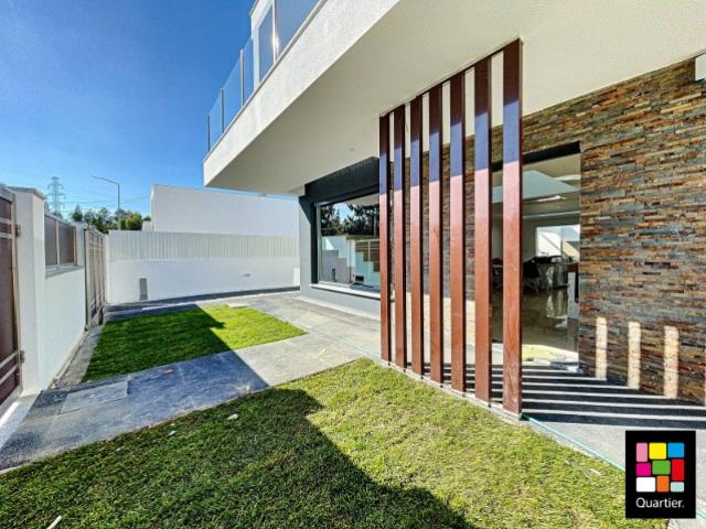 Casa venda em Seixal, Corroios