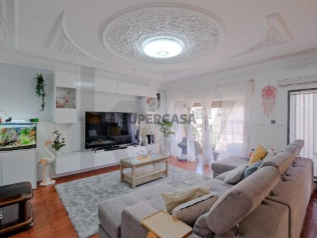 Casa venda em Vale de Milhaços, Seixal