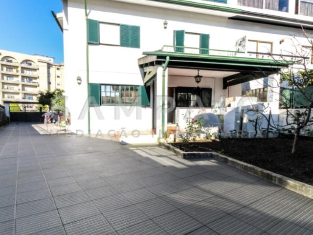 Casa venda em Rio Tinto, Cavadas