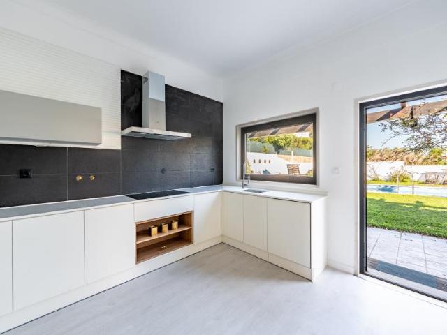 Casa venda em Abrunheira, Sintra