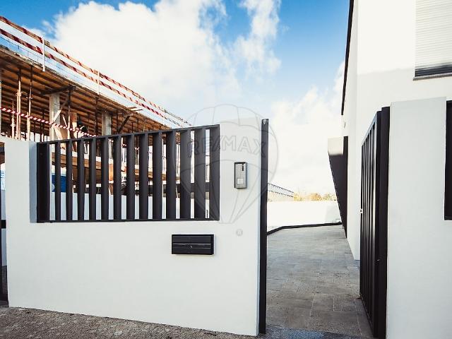 Casa venda em Abrunheira, Sintra