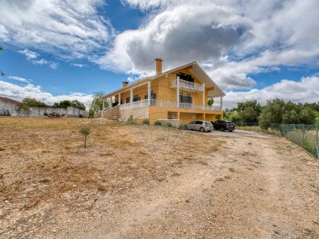 Casa venda em Rio Maior, Santarém