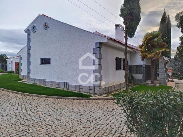 Casa venda em Vila Nova de Veiga, Chaves