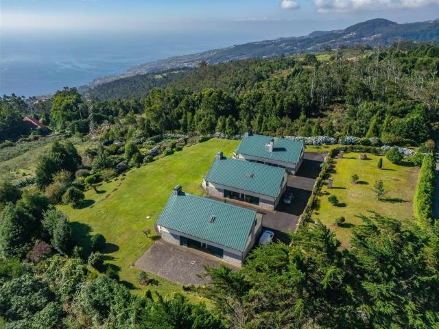 Vivenda venda em Santa Cruz