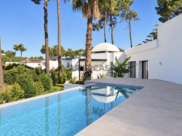 Casa venda em Herdade da Aroeira, Almada