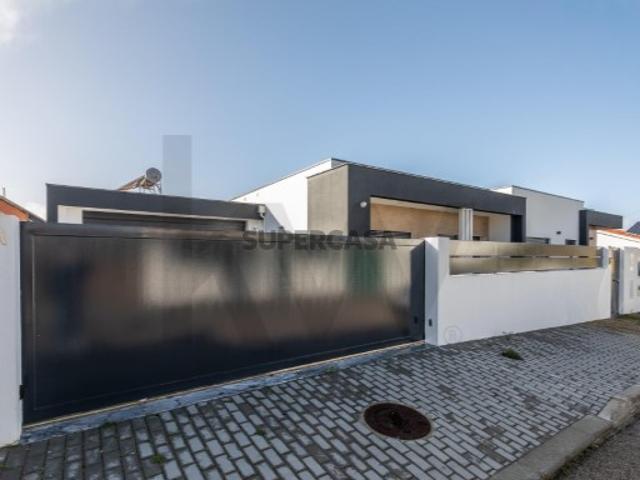 Casa venda em Azeitão (São Lourenço e São Simão), Setúbal