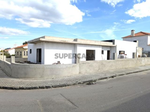 Casa venda em Azeitão (São Lourenço e São Simão), Setúbal