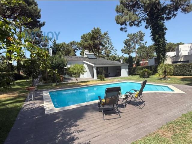 Vivenda venda em Almada, Setúbal