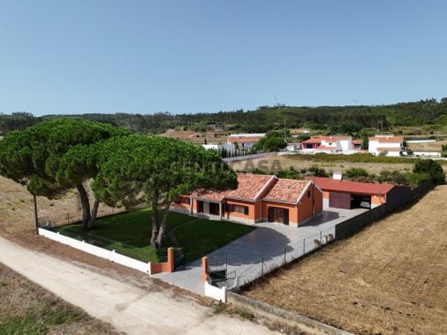Casa venda em Olho Marinho, Óbidos
