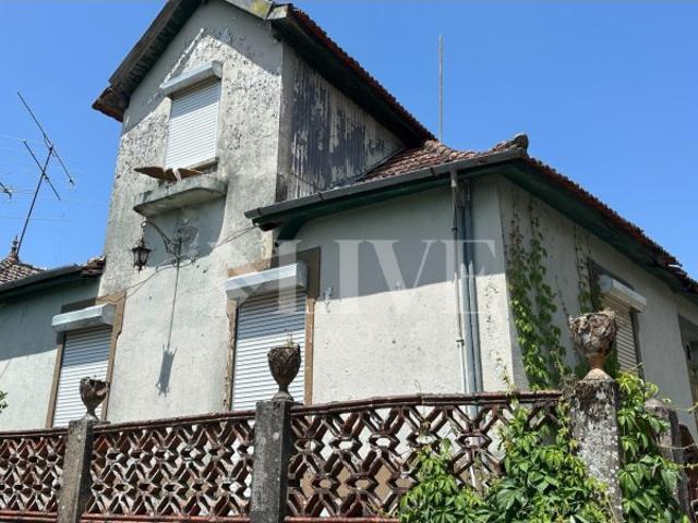 Casa venda em Sarzedelo, Viseu