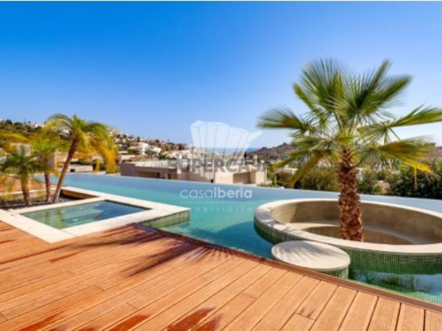 Casa venda em Albufeira e Olhos de Água, Albufeira