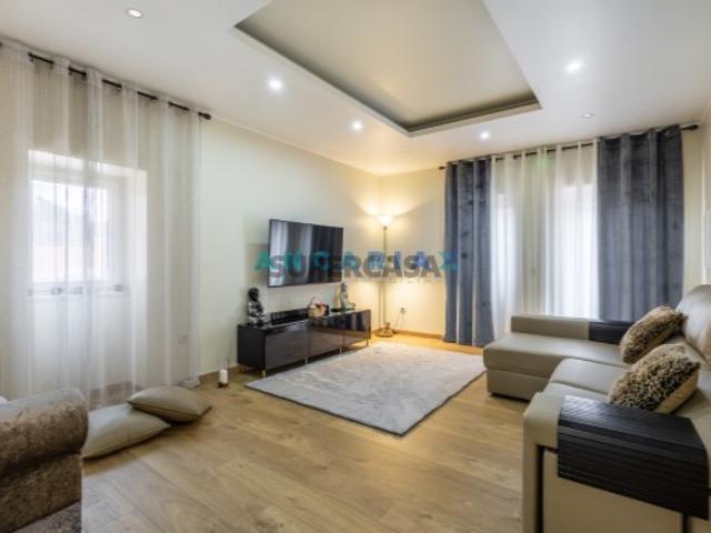 Casa venda em Porto De Mós, Leiria