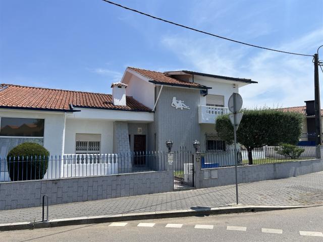 Vivenda venda em Vila Nova De Gaia, Porto