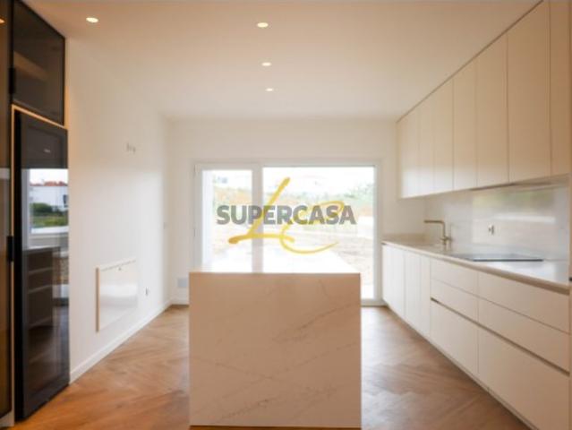 Casa venda em Bairro dos Anjos, Leiria