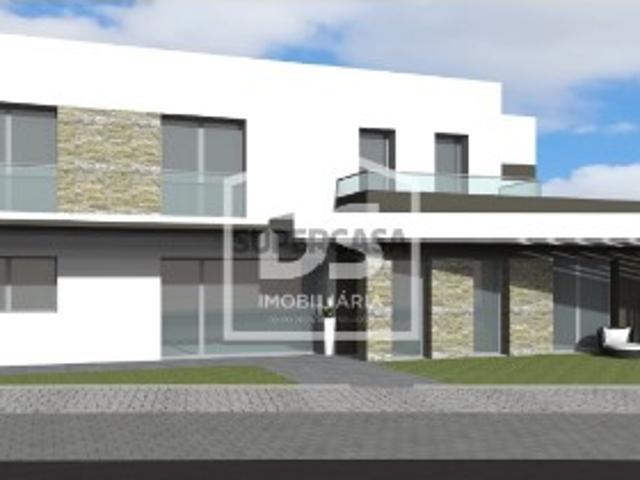 Casa venda em Marinha Grande, Leiria