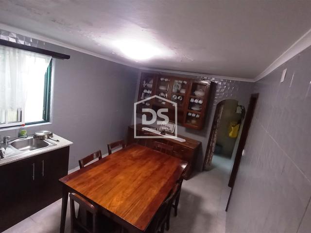 Casa venda em Santa Bárbara, Angra Do Heroísmo