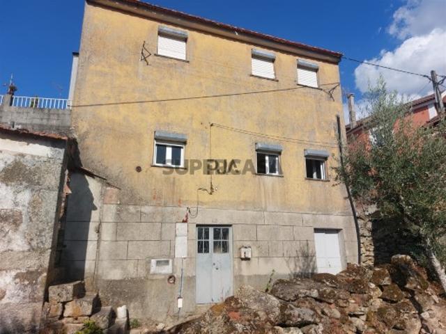 Casa venda em Penalva Do Castelo, Viseu