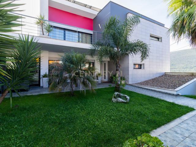 Casa venda em Porto De Mós, Leiria