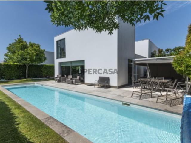 Casa venda em Carnaxide e Queijas, Oeiras