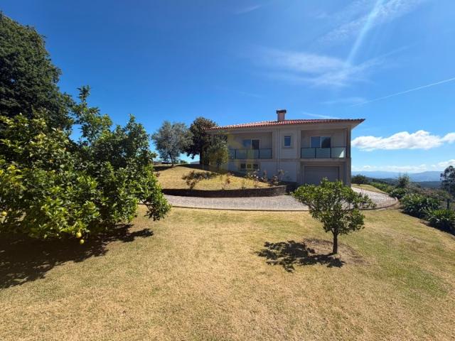 Casa venda em Cachada, Braga