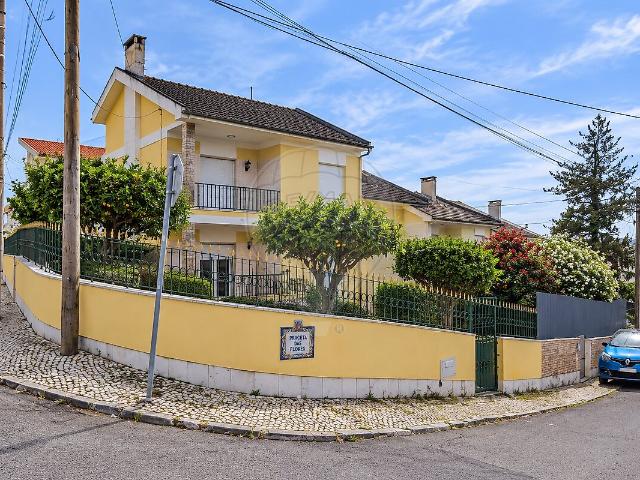 Casa venda em Mercês, Algueirão-Mem Martins