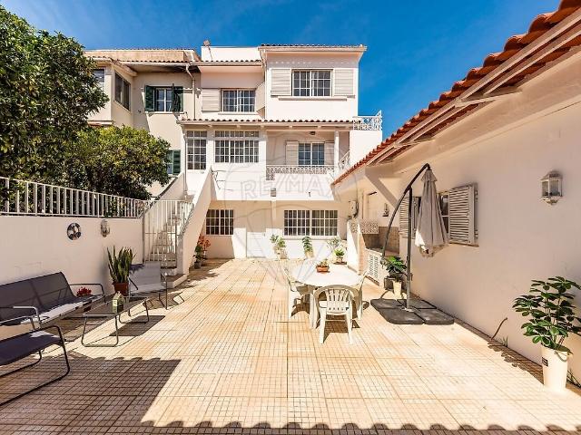 Casa venda em Algueirão, Algueirão-Mem Martins