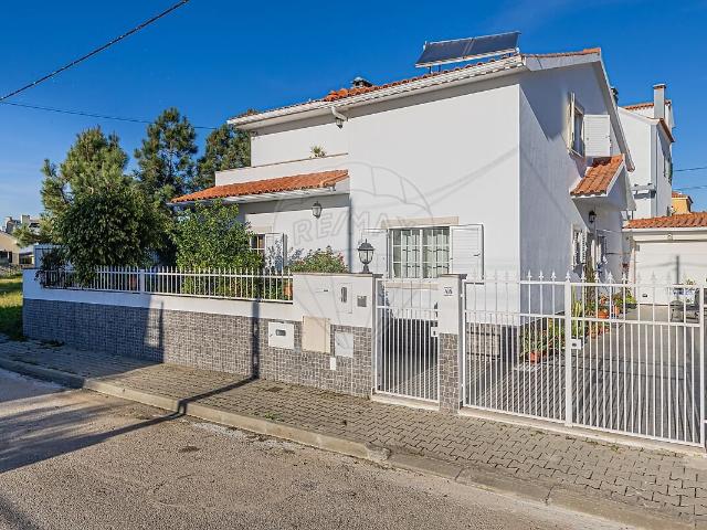 Casa venda em Quinta da Charnequinha, Seixal