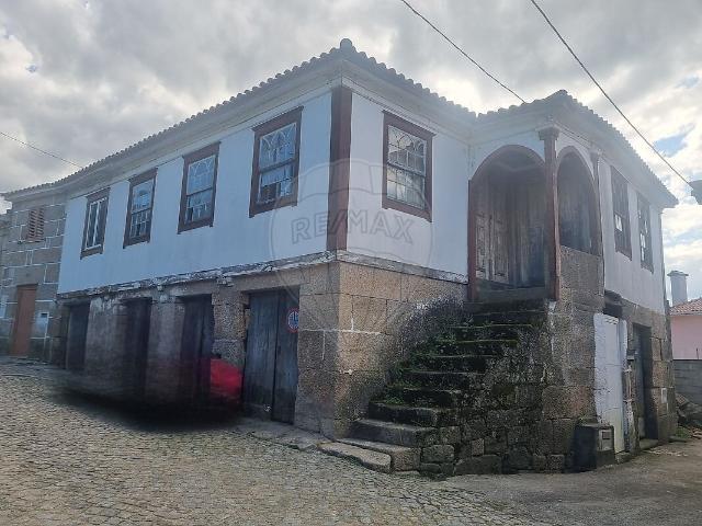 Casa venda em Barrô
