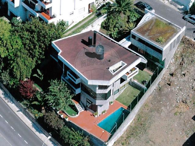 Casa venda em Linda-a-Pastora, Oeiras