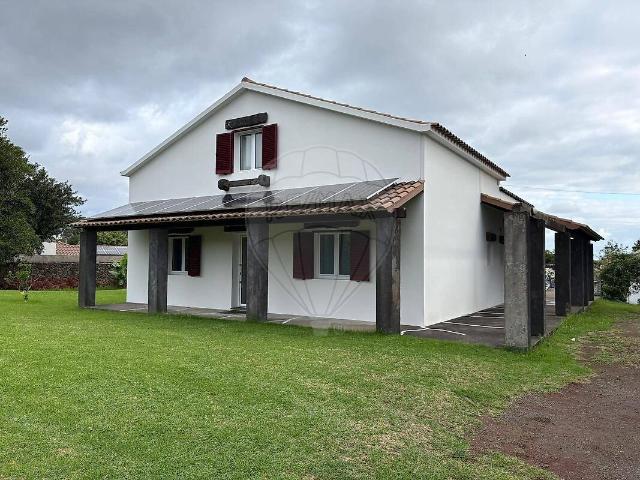 Casa venda em Fenais da Luz, Ponta Delgada