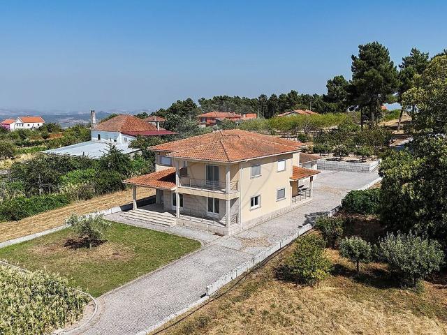 Casa venda em Cadaval, Fiolhoso