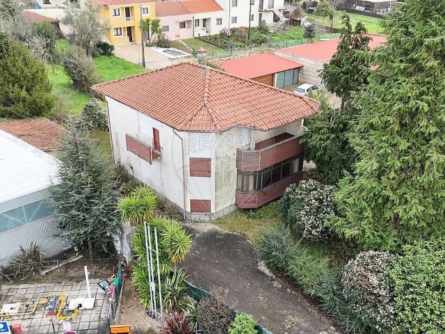 Casa venda em Freixo de Cima e de Baixo, Amarante