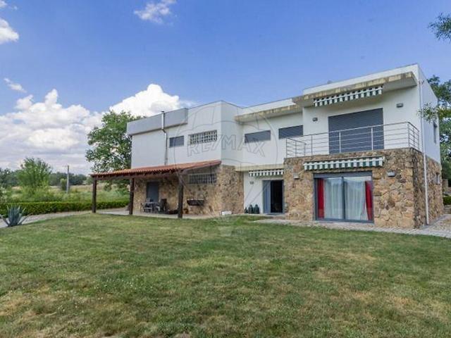 Casa venda em União do Grande Fundão, Fundão