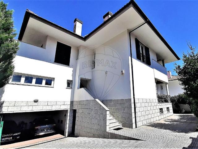 Casa venda em Quatro Caminhos, Peso Da Régua