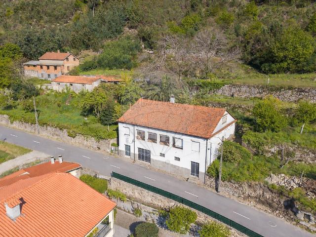 Casa venda em Guardão, Tondela