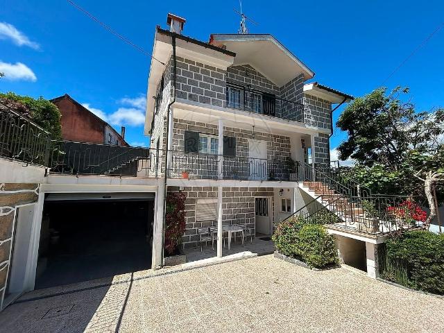 Casa venda em Lindoso, Ponte da Barca