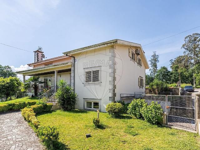 Casa venda em Loureira, Vila Verde