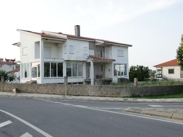 Casa venda em Miranda Do Douro, Bragança