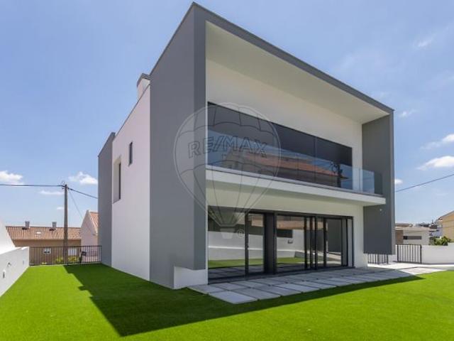 Casa venda em Bairro dos Quatro, Odivelas