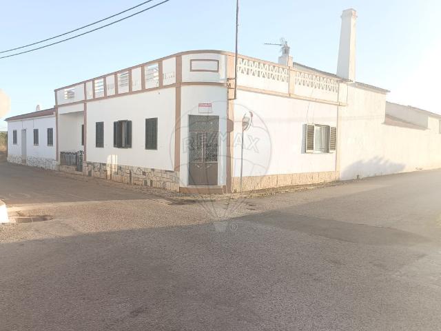 Casa venda em Ribeira de Alte, Albufeira